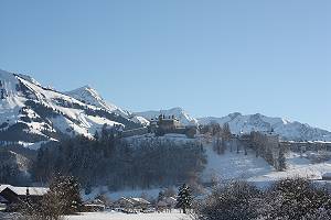 Gruyères<br>Medieval hilltop town & castle